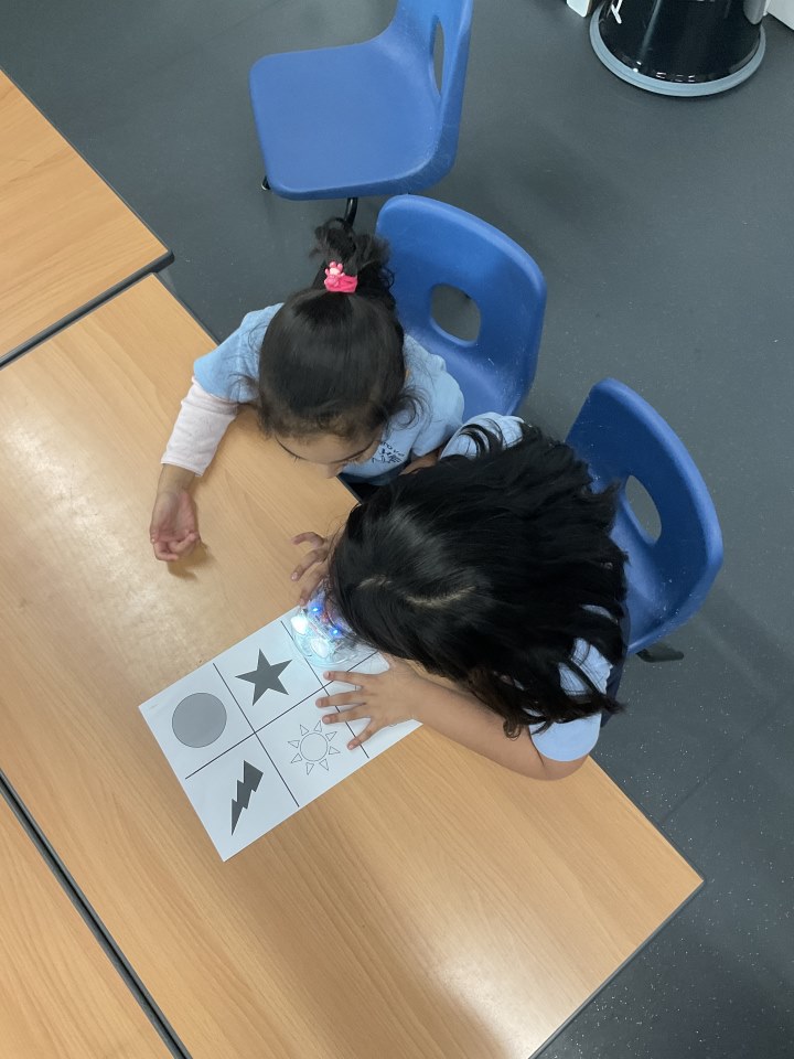 Year 1 children programming a robot