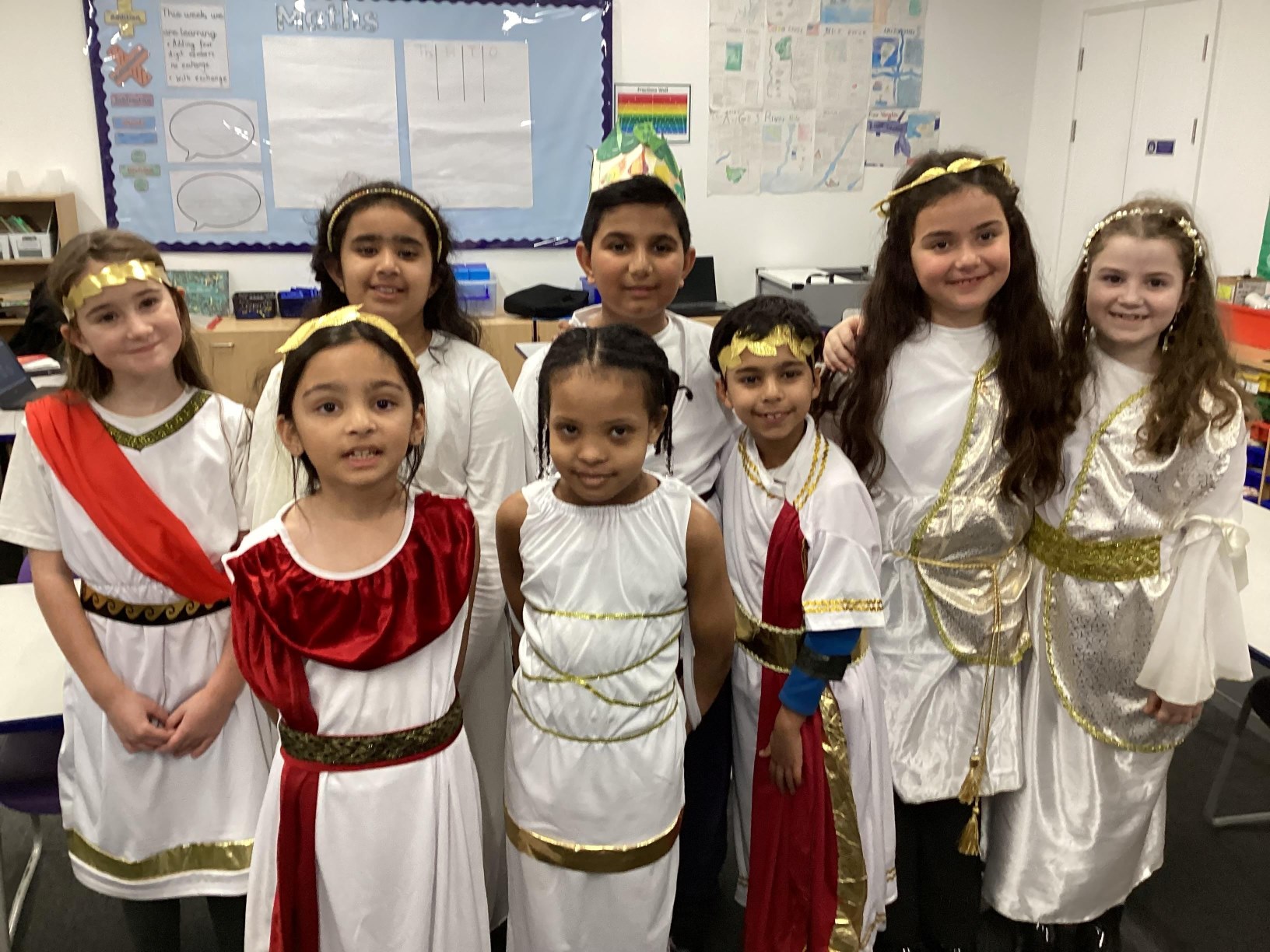 Year 4 children dressed up as Greeks